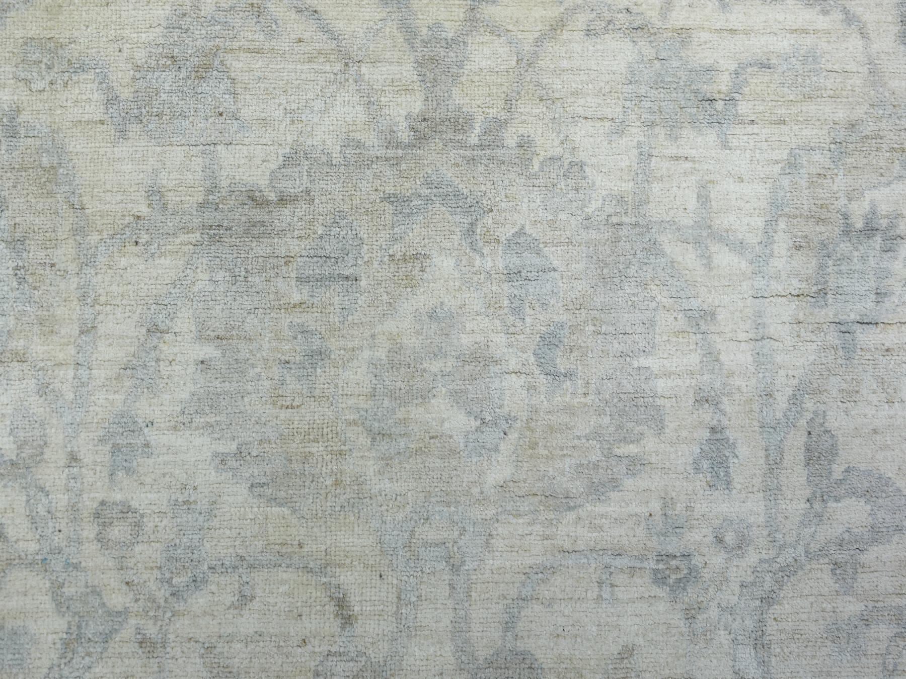 Peshawar Oushak hand-knotted wool rug in Ivory, 8'3" x 9'8" — SKU O072084 (view 8)