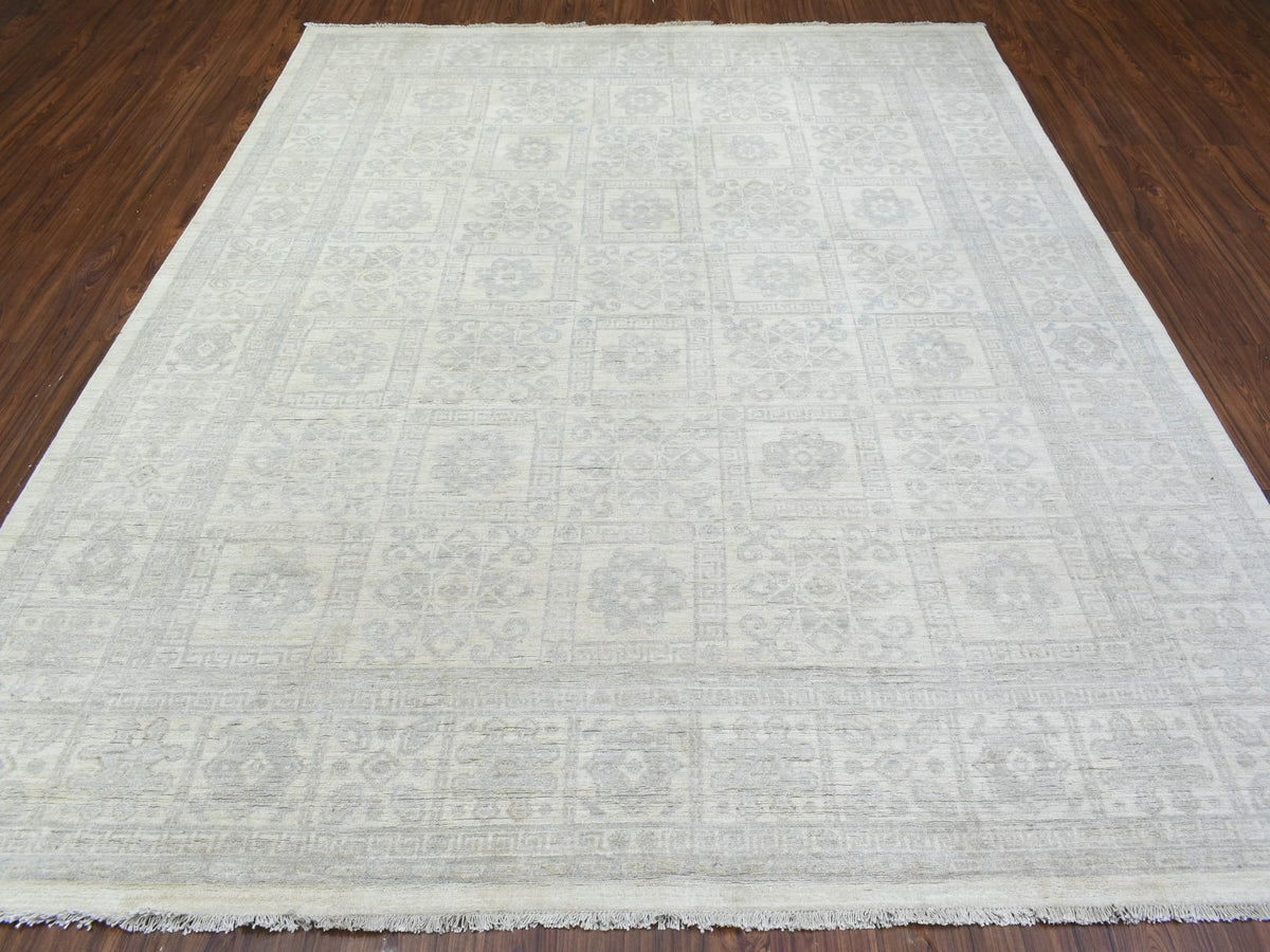 Khotan Oushak hand-knotted wool rug in Ivory, 8'2" x 9'10" — SKU O072579 (view 2)
