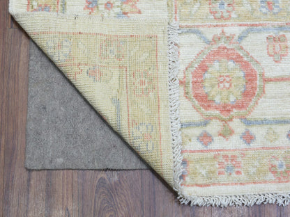 Oushak Oushak hand-knotted wool rug in Ivory, 8'1" x 10'2" — SKU O072589 (view 4)
