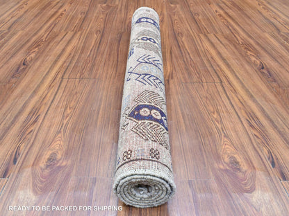 Ersari Tribal & Geometric hand-knotted wool rug in Gray & Light Gray, 3'3" x 5' — SKU O072678 (view 4)