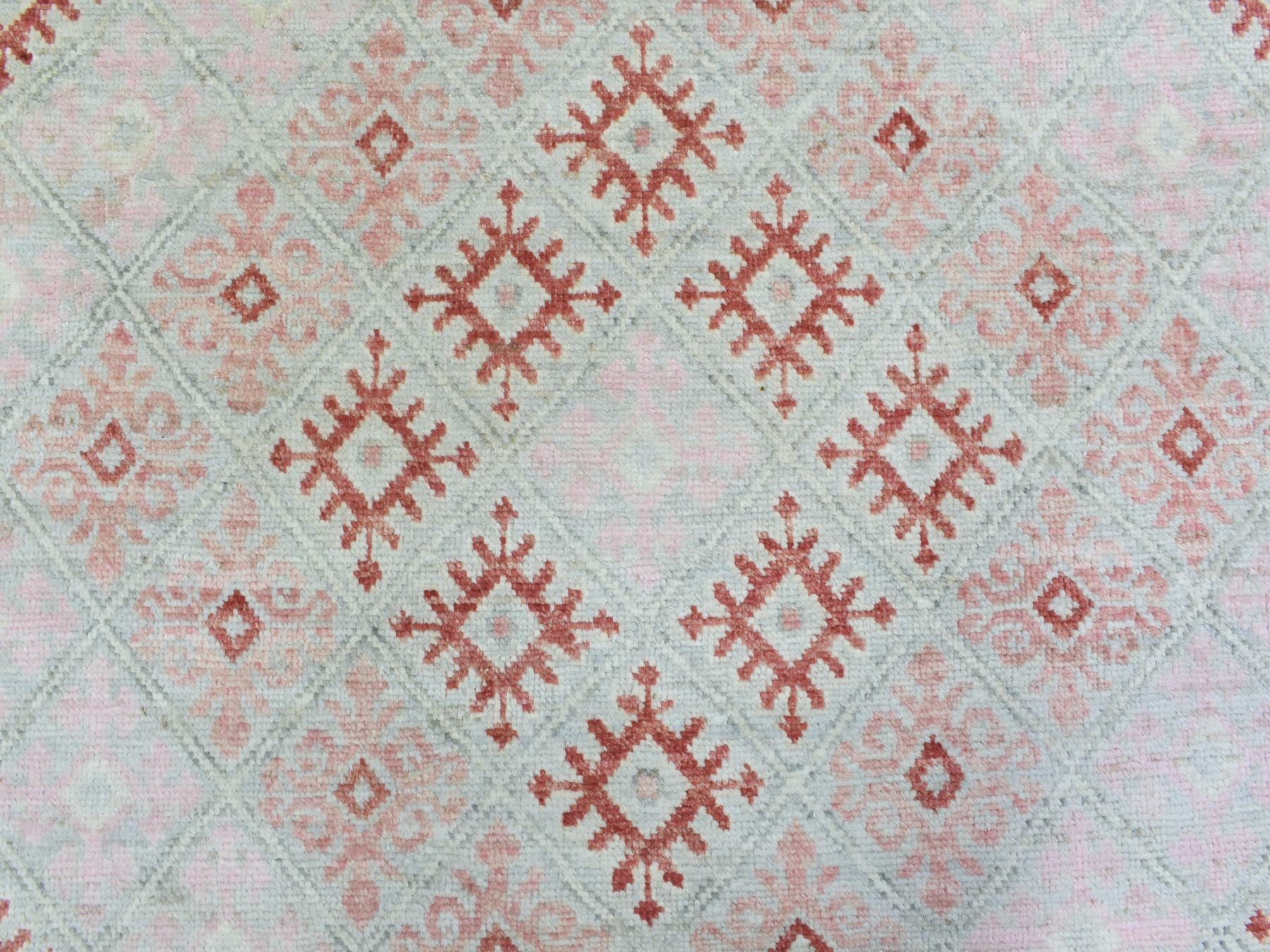 Tribal & Geometric hand-knotted wool rug in Red, 9' x 12' — SKU O072699 (view 8)