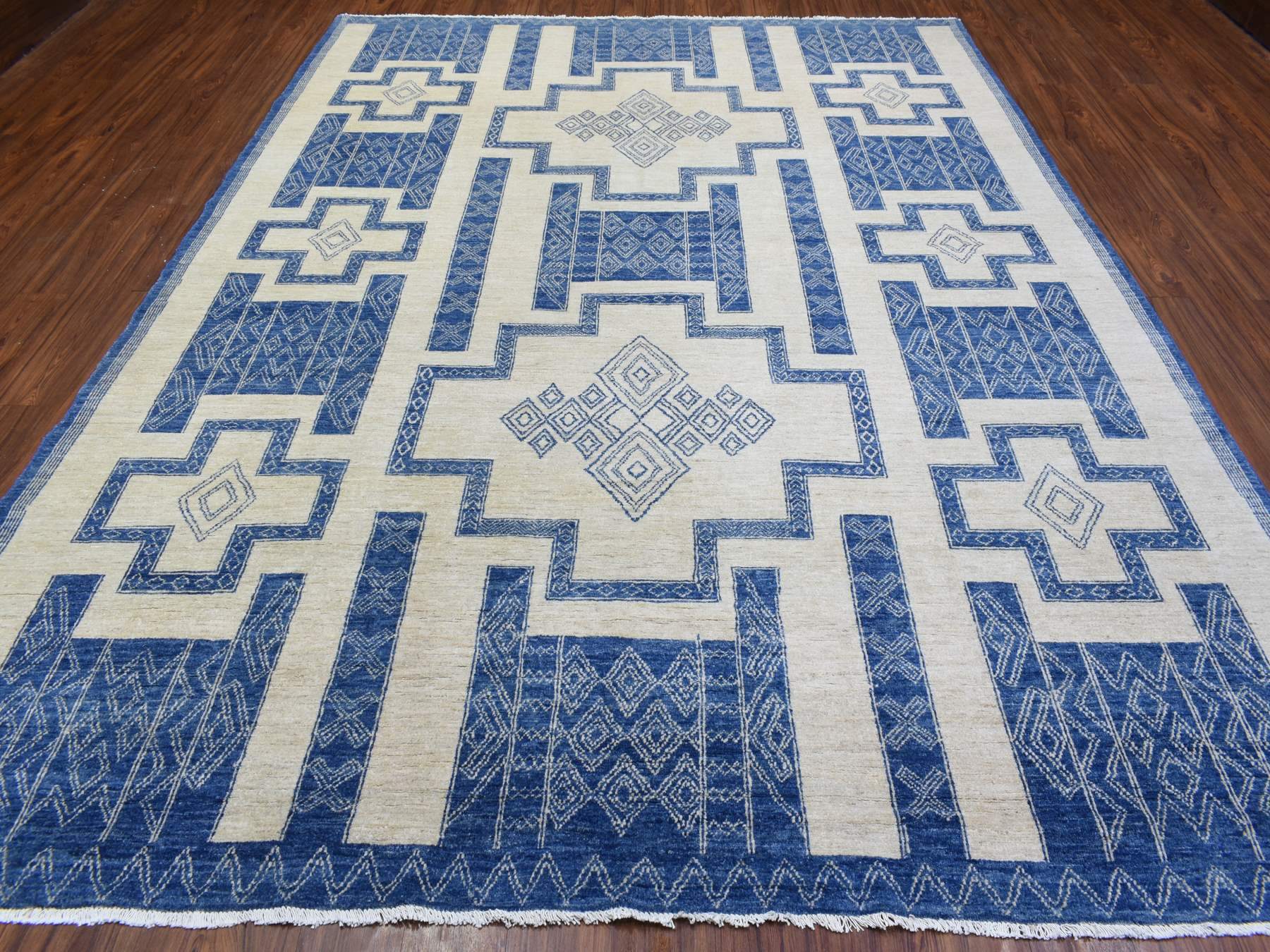 Peshawar Oushak hand-knotted wool rug in Blue, 8'10" x 11'8" — SKU O072720 (view 2)