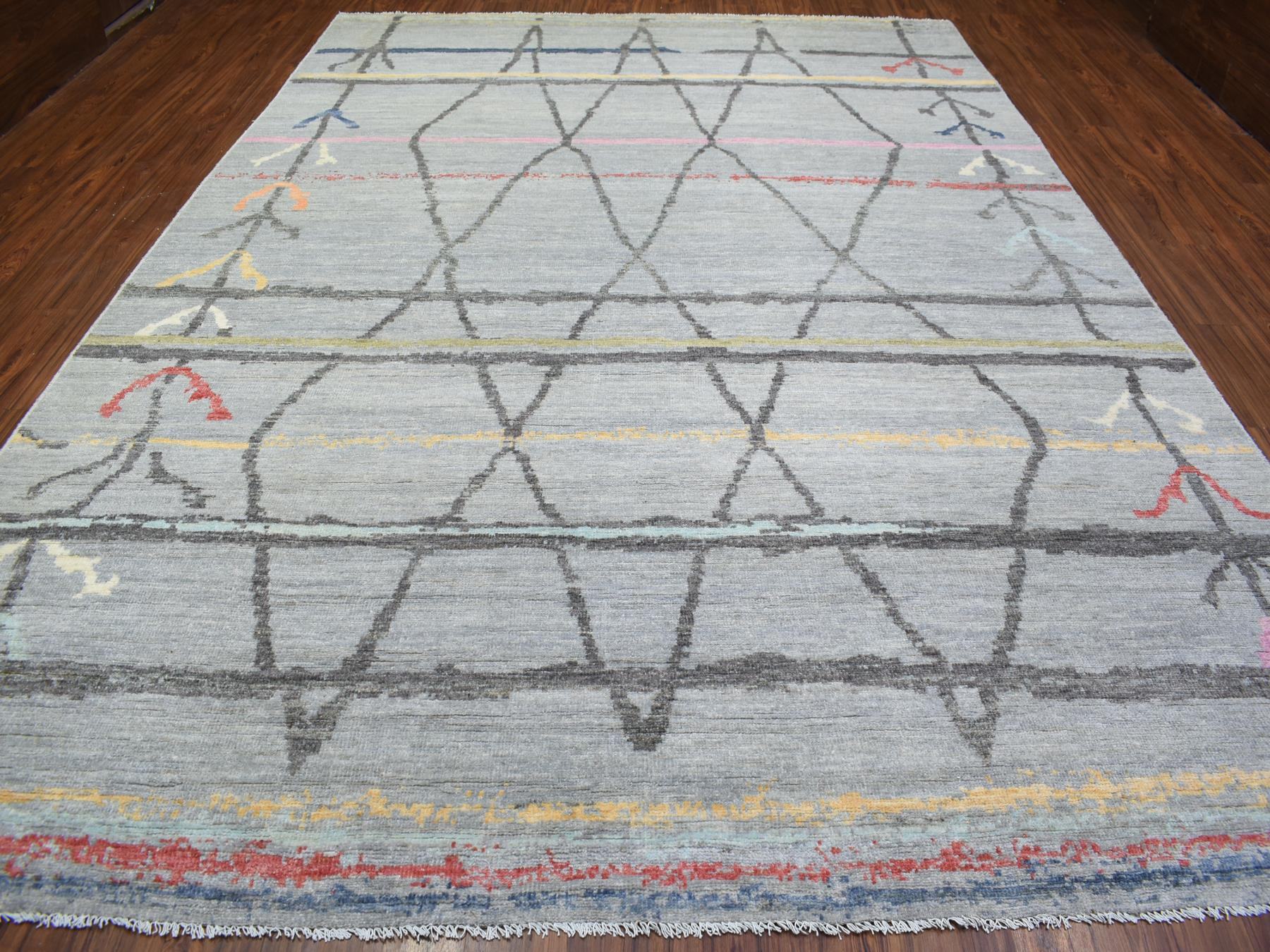 Tribal & Geometric hand-knotted wool rug in Gray, 10' x 13'9" — SKU O072783 (view 2)