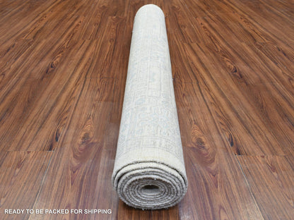 Peshawar Oushak hand-knotted wool runner in Ivory, 4' x 11'8" — SKU O072830 (view 4)