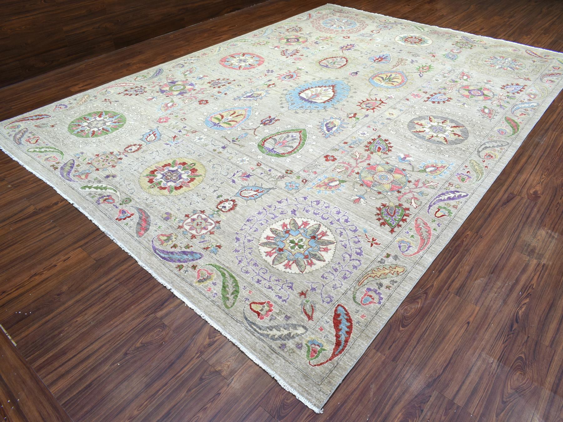 Peshawar Oushak hand-knotted wool rug in Beige, 10' x 13'10", SKU O072929 (view 3)