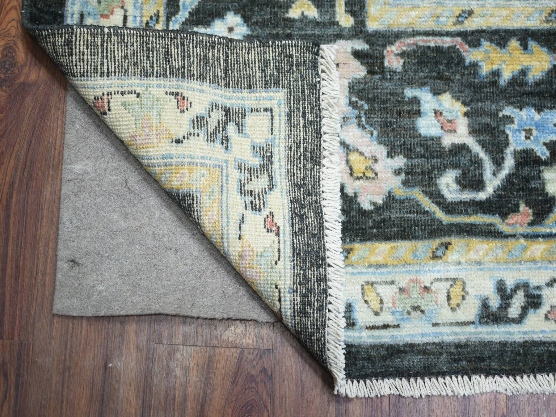 Oushak Oushak hand-knotted wool rug in Black, 11'9" x 17'7" — SKU O073022 (view 4)