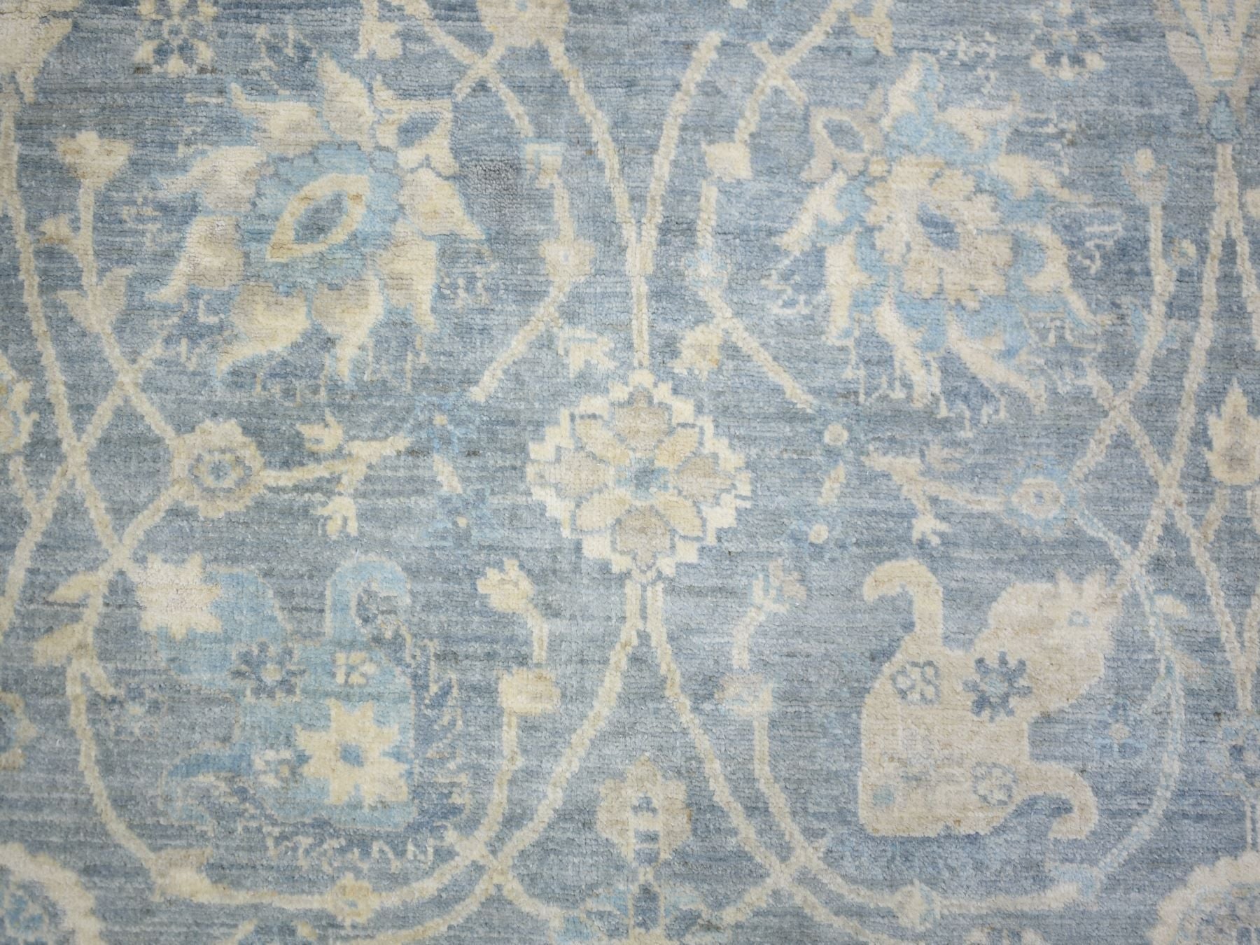 Mahal Oushak hand-knotted wool rug in Gray, 8'2" x 9'8" — SKU O073052 (view 8)