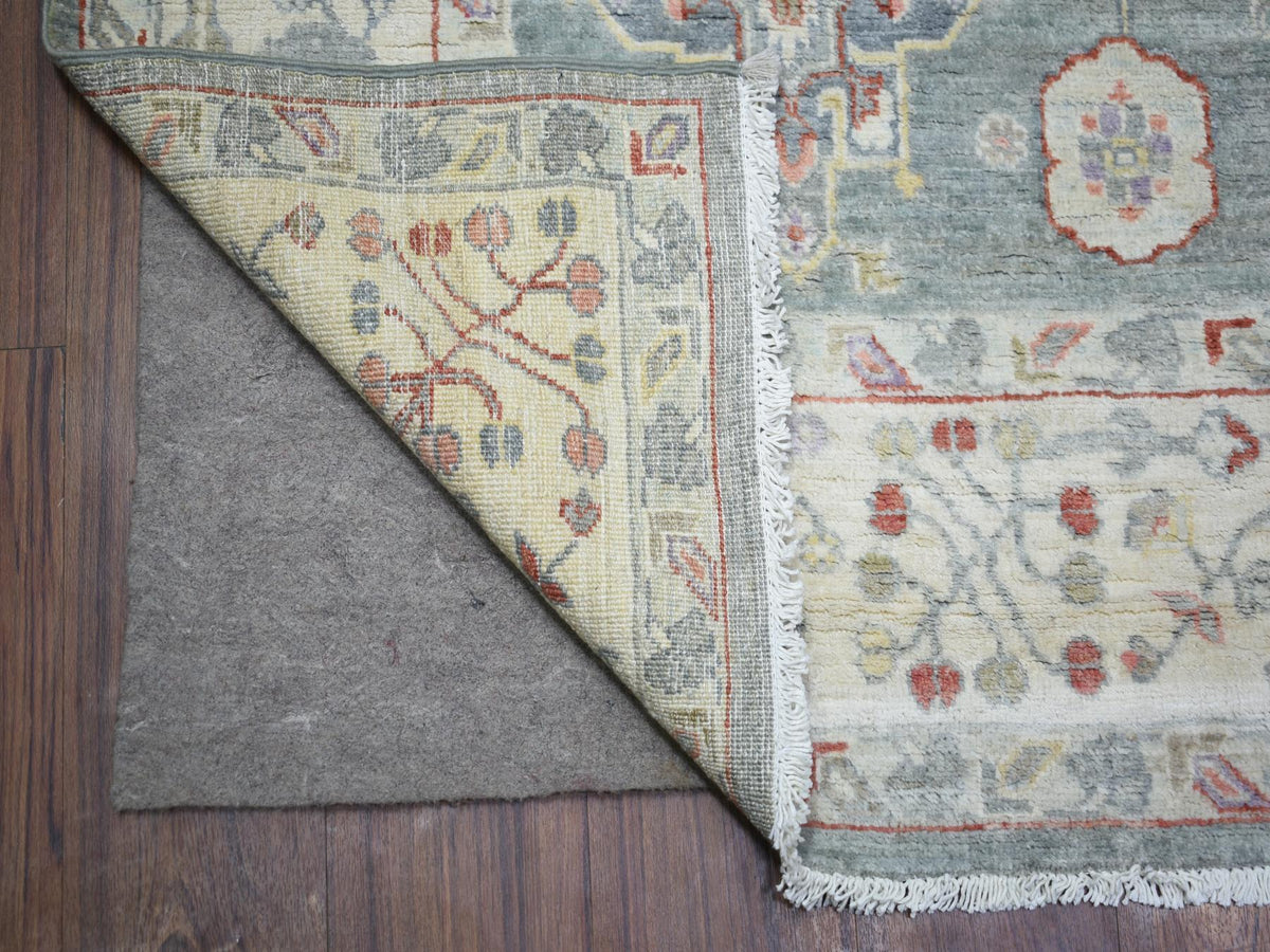 Peshawar Oushak hand-knotted wool rug in Gray & Ivory, 6' x 9'2" — SKU O073057 (view 3)