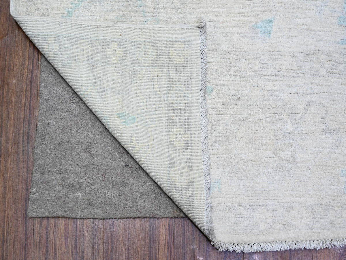 Peshawar Oushak hand-knotted wool rug in Ivory & Gray, 8' x 9'7" — SKU O073110 (view 4)