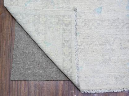 Peshawar Oushak hand-knotted wool rug in Ivory & Gray, 8' x 9'7" — SKU O073110 (view 4)