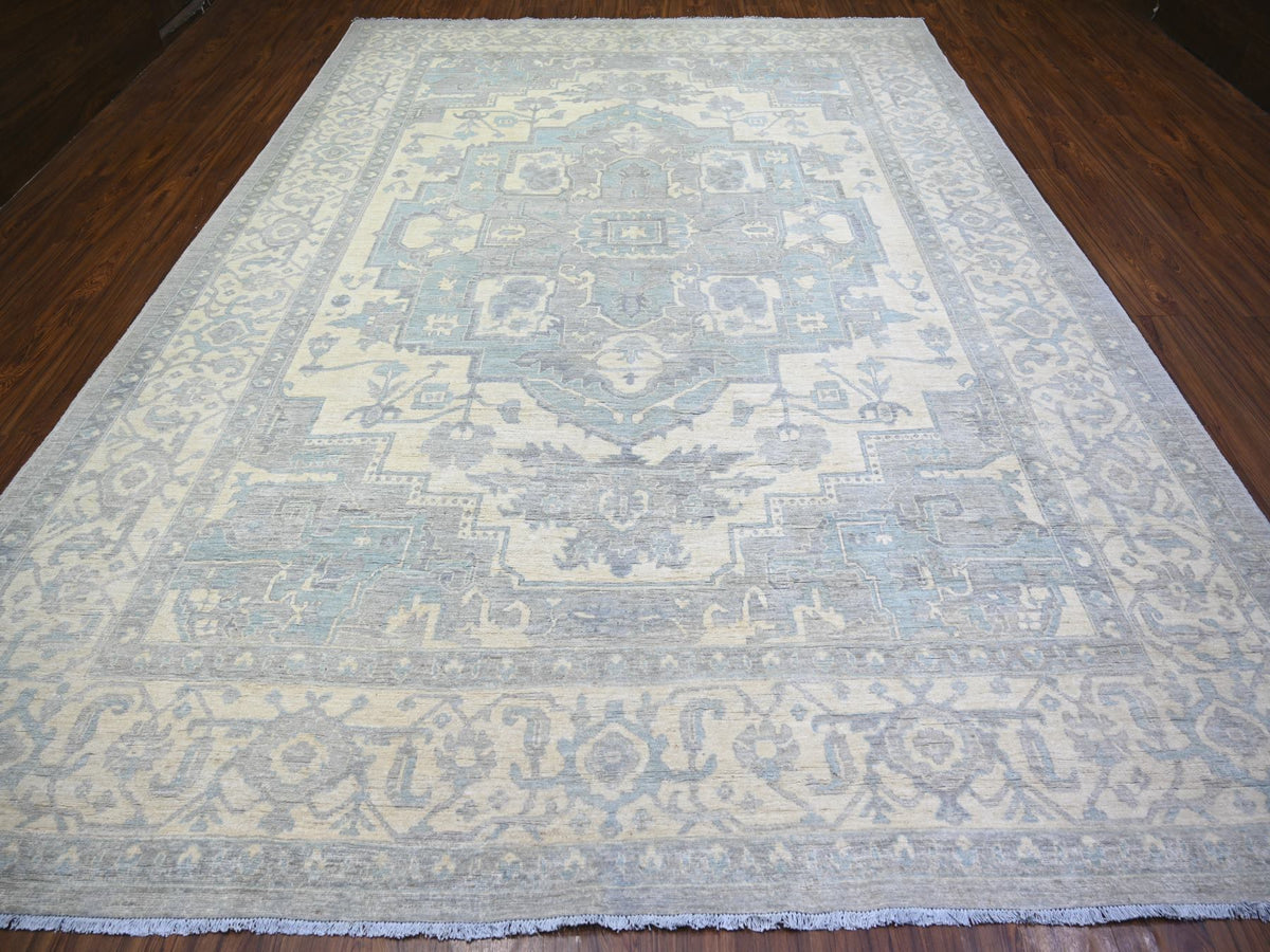 Heriz Oushak hand-knotted wool rug in Gray & Ivory, 9'9" x 13'5" — SKU O073128 (view 2)