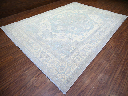 Heriz Oushak hand-knotted wool rug in Gray & Ivory, 9'9" x 13'5" — SKU O073128 (view 3)