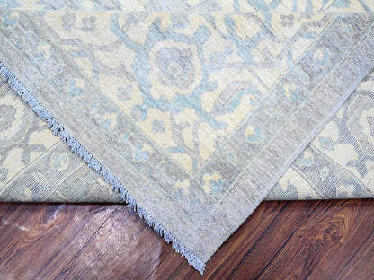 Heriz Oushak hand-knotted wool rug in Gray & Ivory, 9'9" x 13'5" — SKU O073128 (view 6)