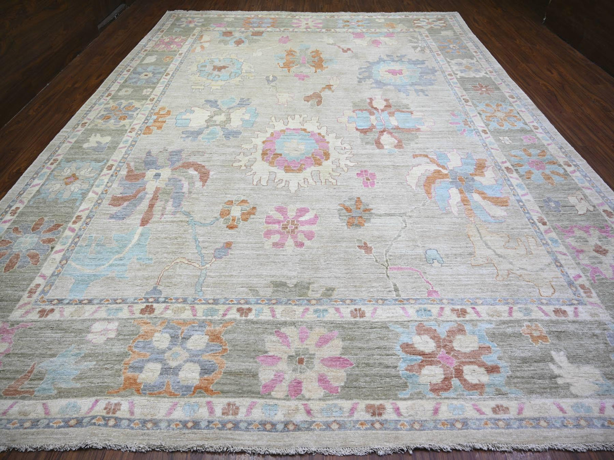 Oushak Oushak hand-knotted wool rug in Gray & Green, 11'10" x 15'5" — SKU O073147 (view 2)