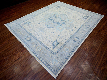 Heriz Oushak hand-knotted wool rug in Ivory & Gray, 7'10" x 9'7" — SKU O073279 (view 3)