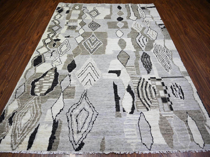 Tribal & Geometric hand-knotted wool rug in Ivory, 7'4" x 9'6" — SKU O073492 (view 2)