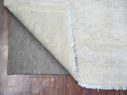 Peshawar Oushak hand-knotted wool rug in Ivory, 3'1" x 4'10" — SKU O073679 (view 2)