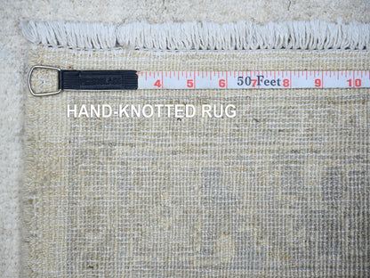 Peshawar Oushak hand-knotted wool rug in Ivory, 3'1" x 4'10" — SKU O073679 (view 6)