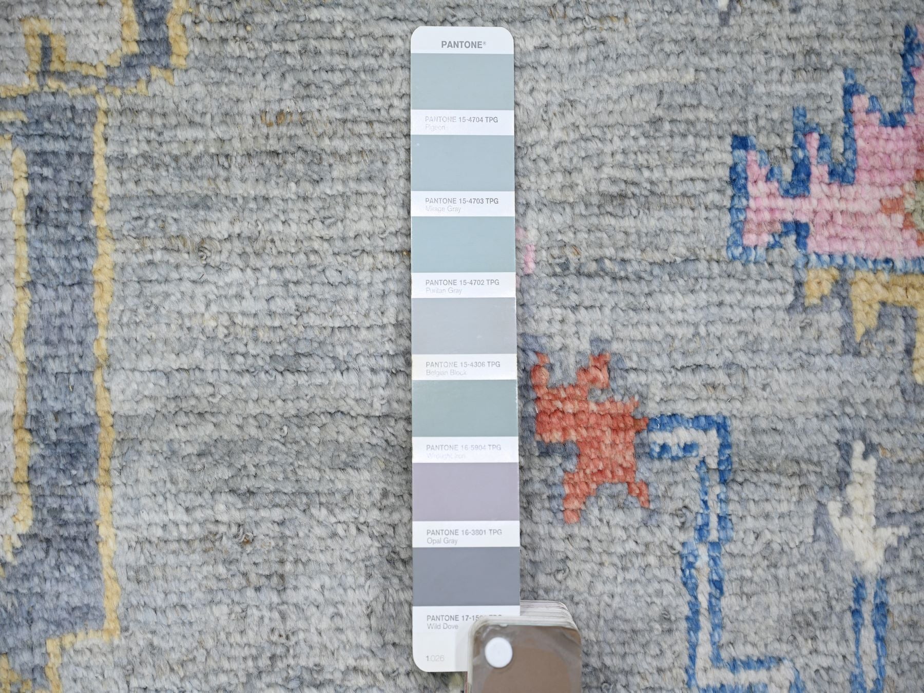 Tribal & Geometric hand-knotted wool rug in Gray, 10'1" x 13'9" — SKU O073707 (view 7)