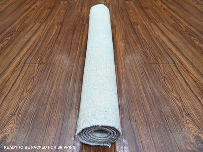 Peshawar Oushak hand-knotted wool rug in Ivory, 3' x 4'9" — SKU O073823 (view 4)