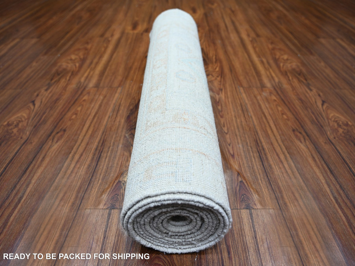 Peshawar Oushak hand-knotted wool runner in Ivory, 2'7" x 11'3" — SKU O073944 (view 4)