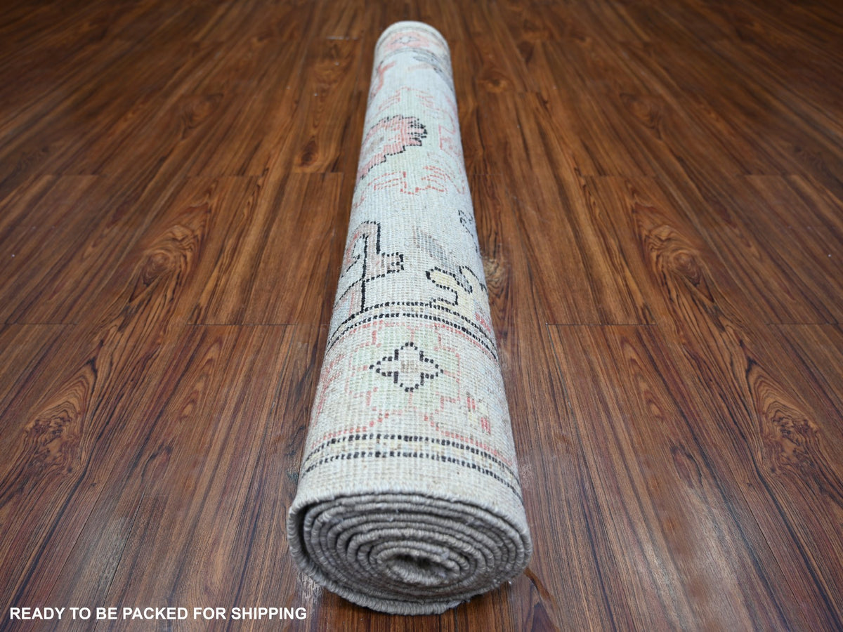 Oushak Oushak hand-knotted wool runner in Gray, 4'2" x 11'8" — SKU O073982 (view 4)