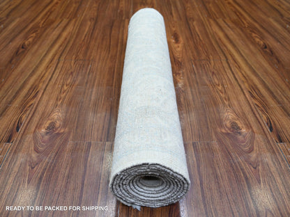 Peshawar Oushak hand-knotted wool runner in Ivory, 2'8" x 9'7" — SKU O074054 (view 4)