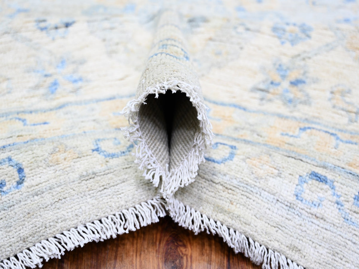 Peshawar Oushak hand-knotted wool rug in Ivory, 11'9" x 14'8" — SKU O074056 (view 5)