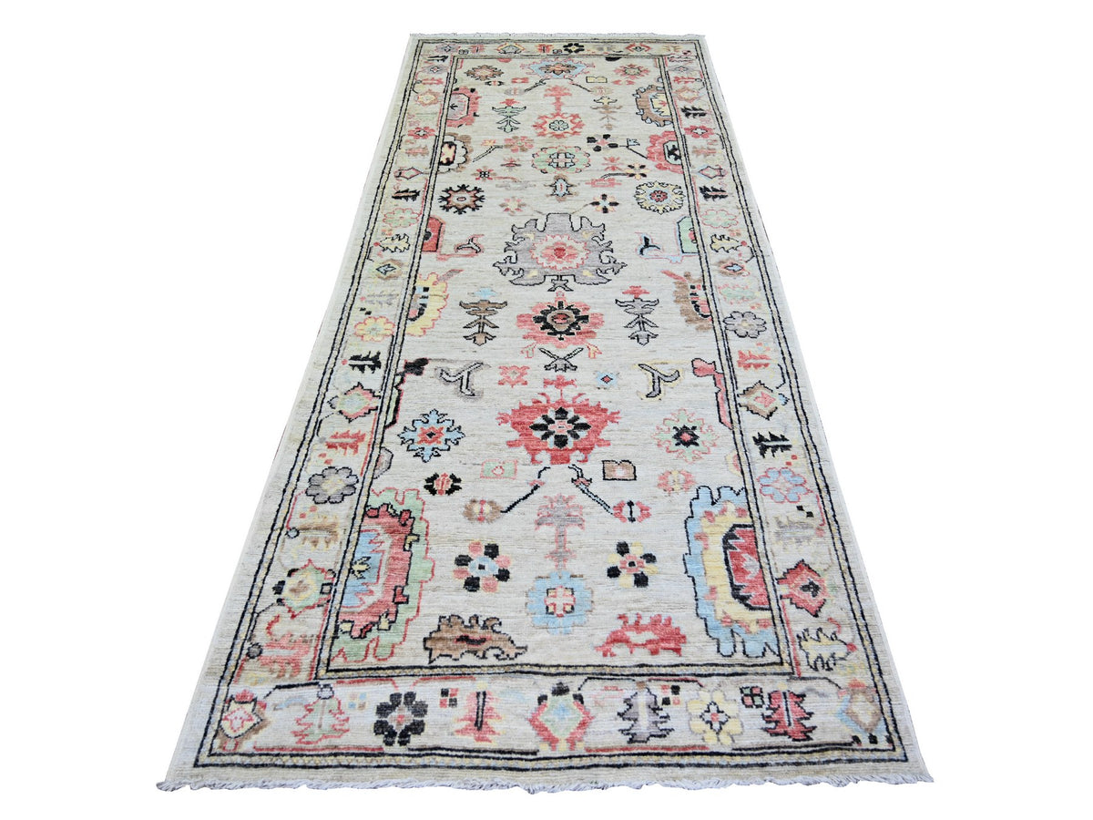 Oushak Oushak hand-knotted wool runner in Gray, 4'1" x 9'6" — SKU O074073