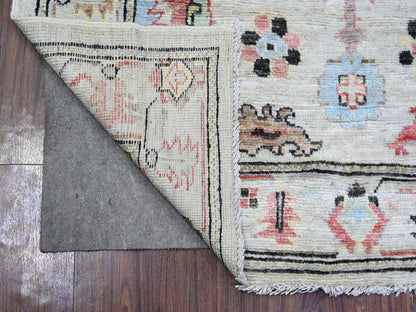 Oushak Oushak hand-knotted wool runner in Gray, 4'1" x 9'6" — SKU O074073 (view 2)