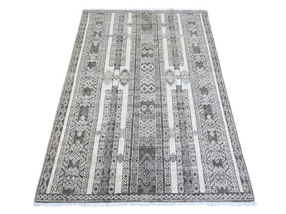 Brown 4'0" x 5'9" Oushak / Peshawar Hand knotted Wool Rug - Sku: O074187