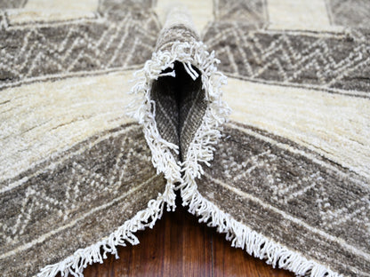 Brown 8'1" x 9'9" Oushak / Peshawar Hand knotted Wool Rug - Sku: O074188