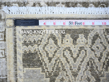Peshawar Oushak hand-knotted wool rug in Gray, 4' x 5'8" — SKU O074190 (view 6)