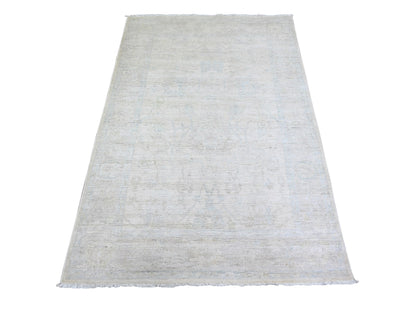 Peshawar Oushak hand-knotted wool rug in Ivory, 4' x 5'9" — SKU O074205