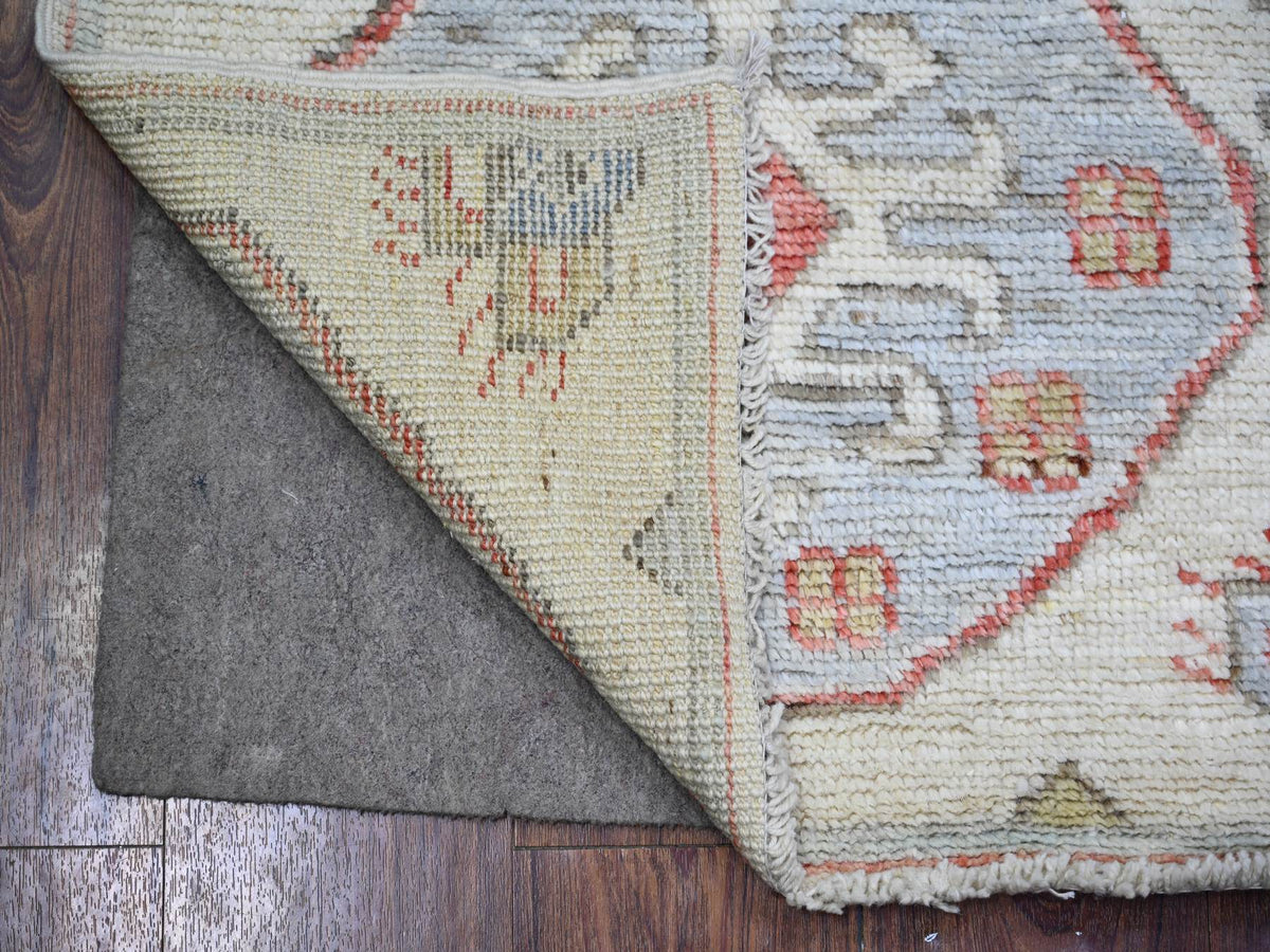 Tribal & Geometric hand-knotted wool rug in Ivory, 4' x 6' — SKU O074230 (view 2)