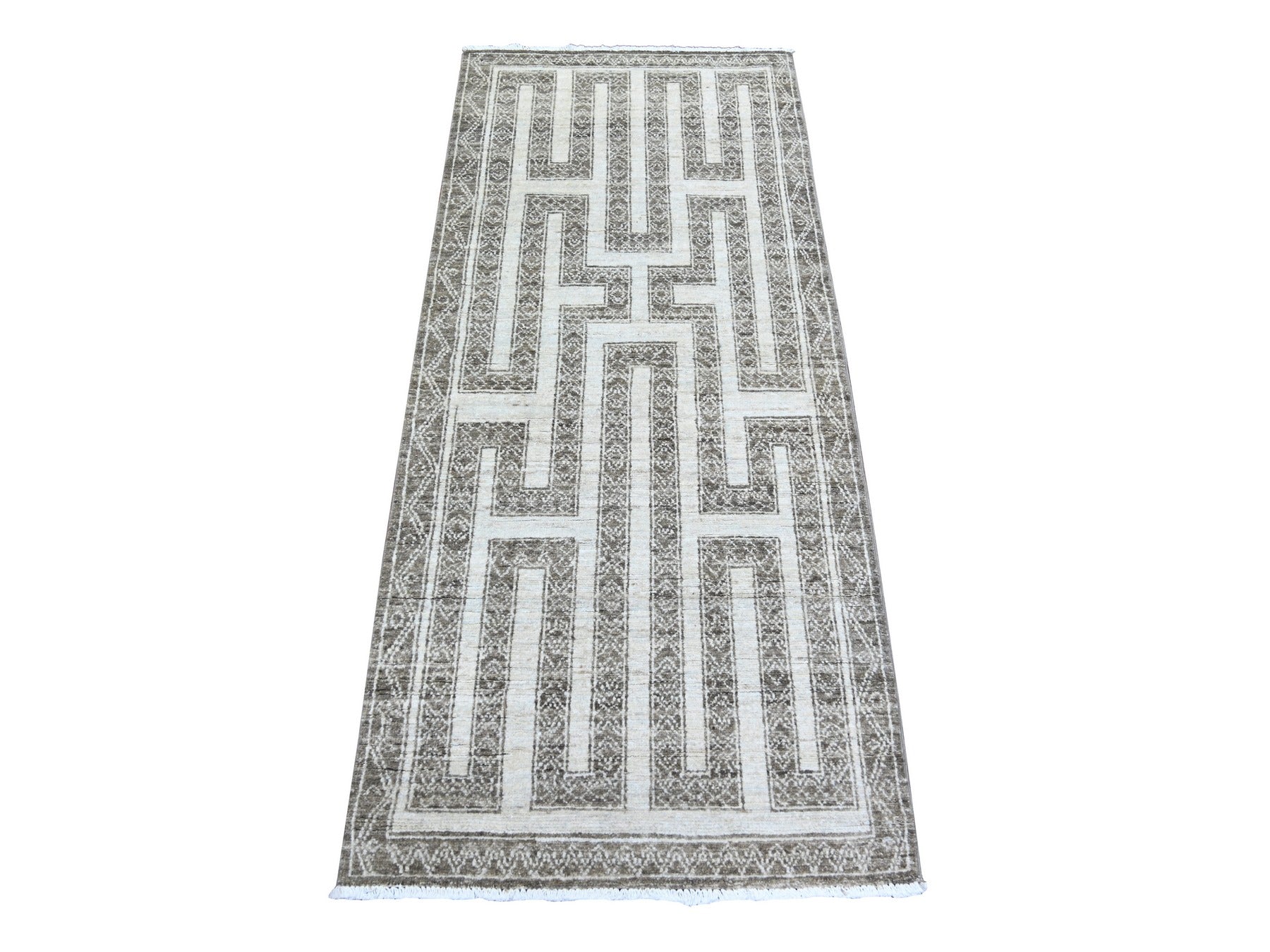 Brown 2'6" x 5'8" Oushak / Peshawar Hand knotted Wool Rug - Sku: O074259