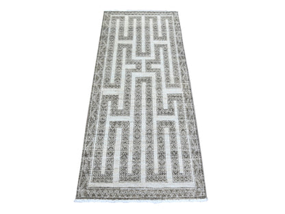 Brown 2'6" x 5'8" Oushak / Peshawar Hand knotted Wool Rug - Sku: O074259