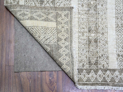 Brown 6'0" x 9'0" Oushak / Peshawar Hand knotted Wool Rug - Sku: O074278