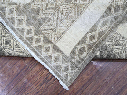 Brown 7'8" x 9'6" Oushak / Peshawar Hand knotted Wool Rug - Sku: O074297