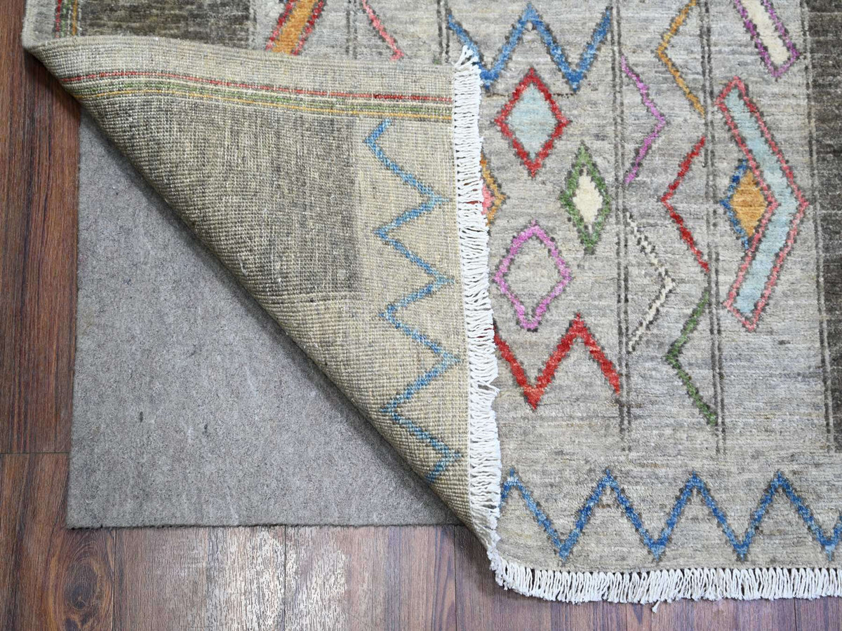 Peshawar Oushak hand-knotted wool rug in Gray, 9'10" x 13'8" — SKU O074329 (view 4)