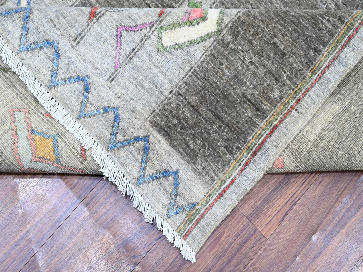 Peshawar Oushak hand-knotted wool rug in Gray, 9'10" x 13'8" — SKU O074329 (view 6)