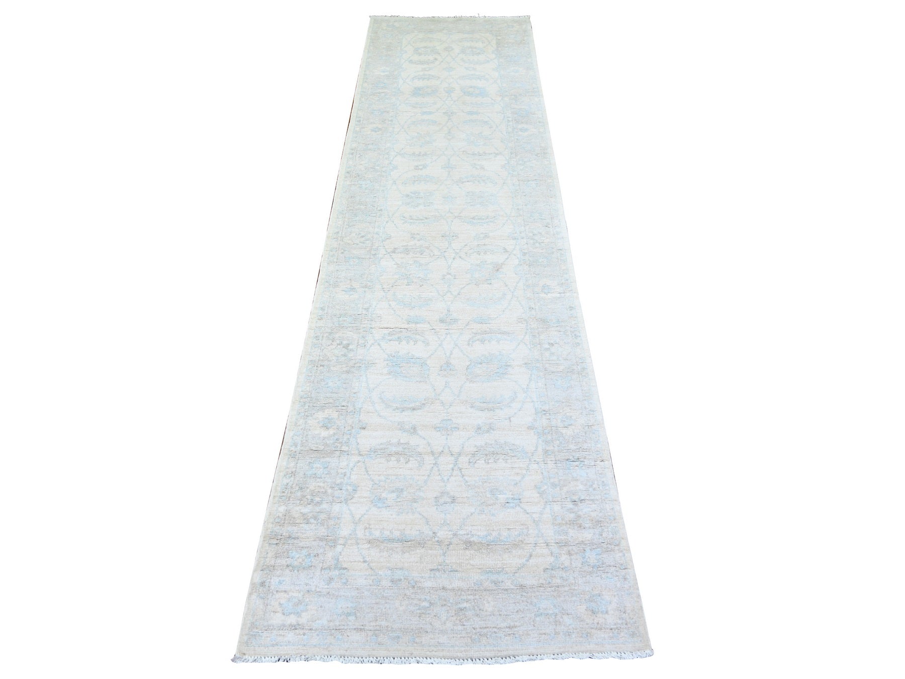 Ivory 2'7" x 9'11" Oushak / Peshawar Hand knotted Wool Rug - Sku: O074371