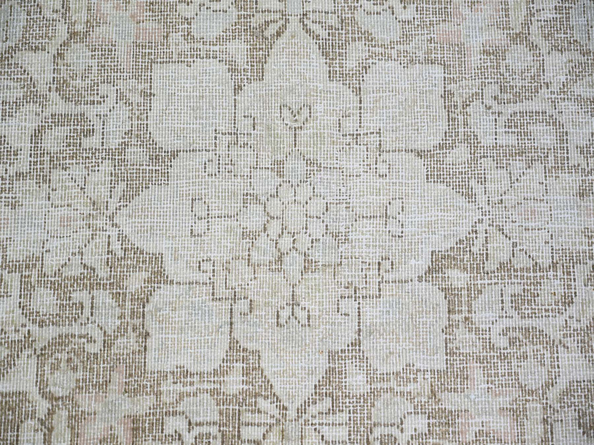 Kerman Vintage hand-knotted wool rug in Overdyed & Gray, 7'8" x 10'6" — SKU O074477 (view 8)