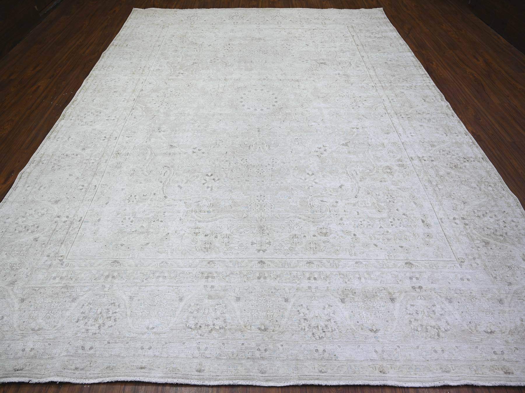 Kerman Vintage hand-knotted wool rug in Gray, 9'9" x 12'8" — SKU O074480 (view 2)