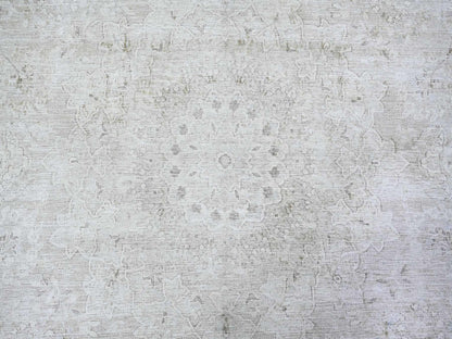 Kerman Vintage hand-knotted wool rug in Gray, 9'9" x 12'8" — SKU O074480 (view 8)