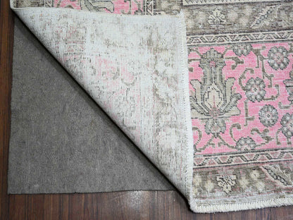 Tabriz Vintage hand-knotted wool rug in Pink, 11'3" x 15'9" — SKU O074481 (view 4)