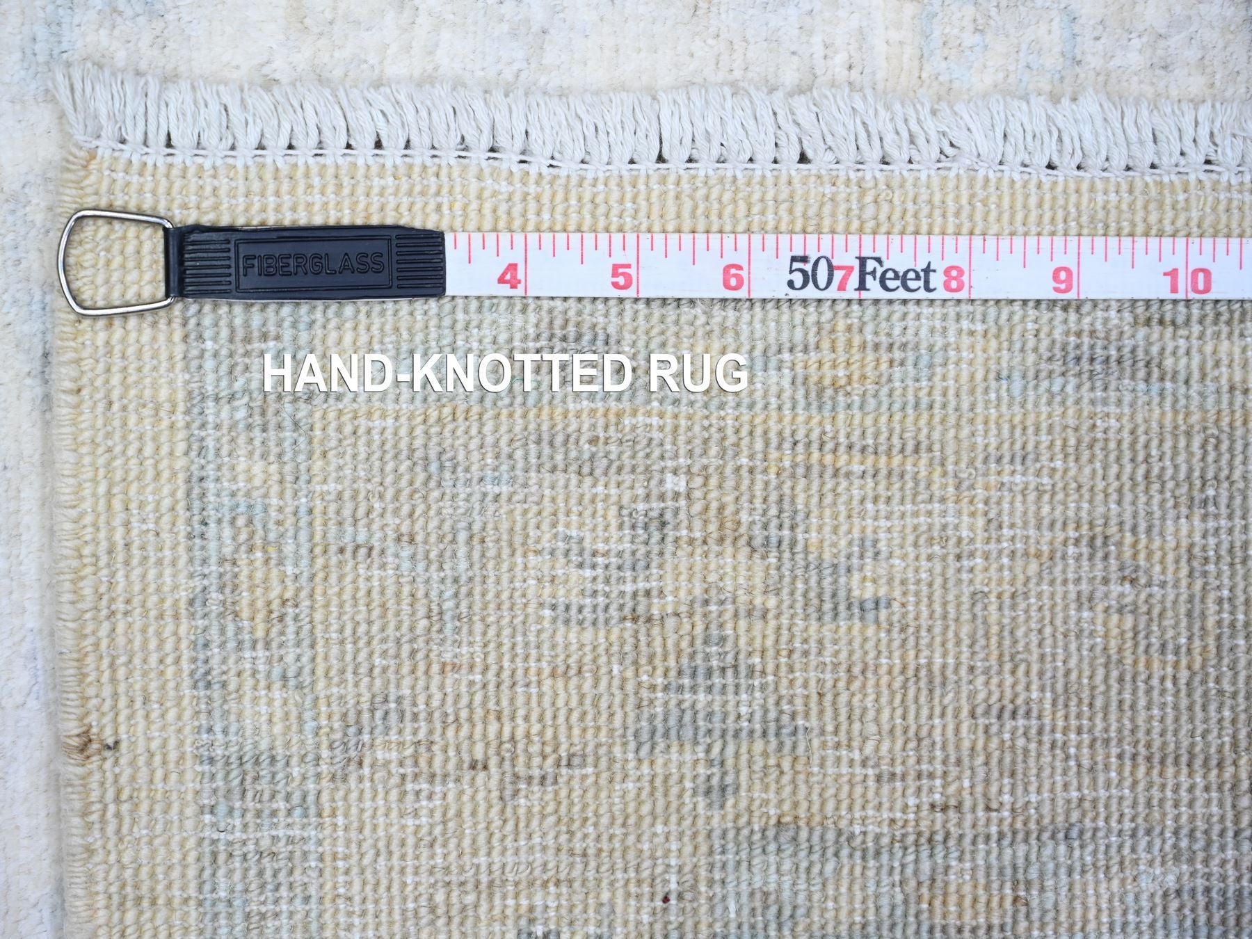 Peshawar Oushak hand-knotted wool rug in Ivory, 3'1" x 4'11" — SKU O074513 (view 6)