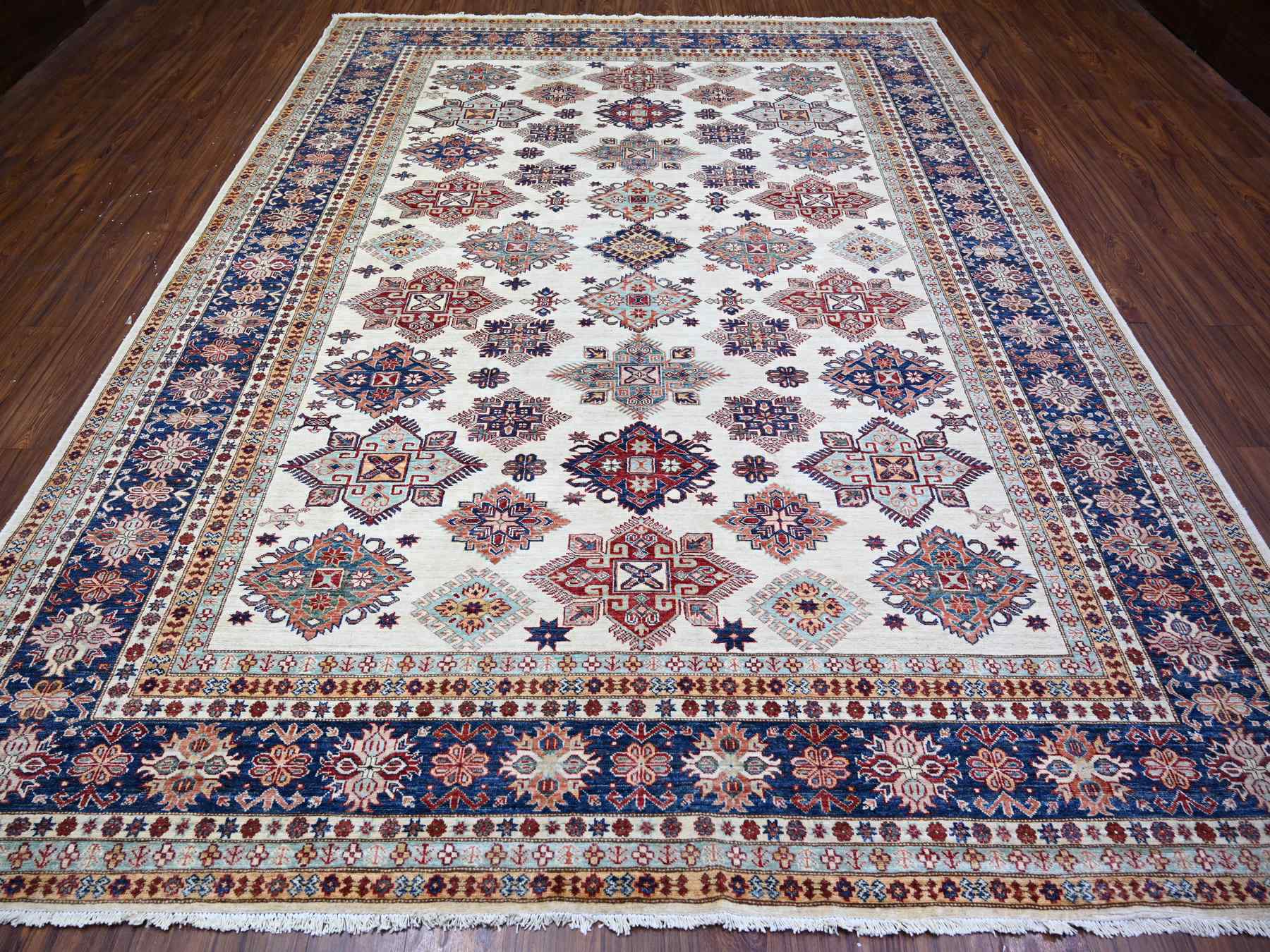 Kazak Oushak hand-knotted wool rug in Ivory & Blue, 9'2" x 11'10" — SKU O074551 (view 2)