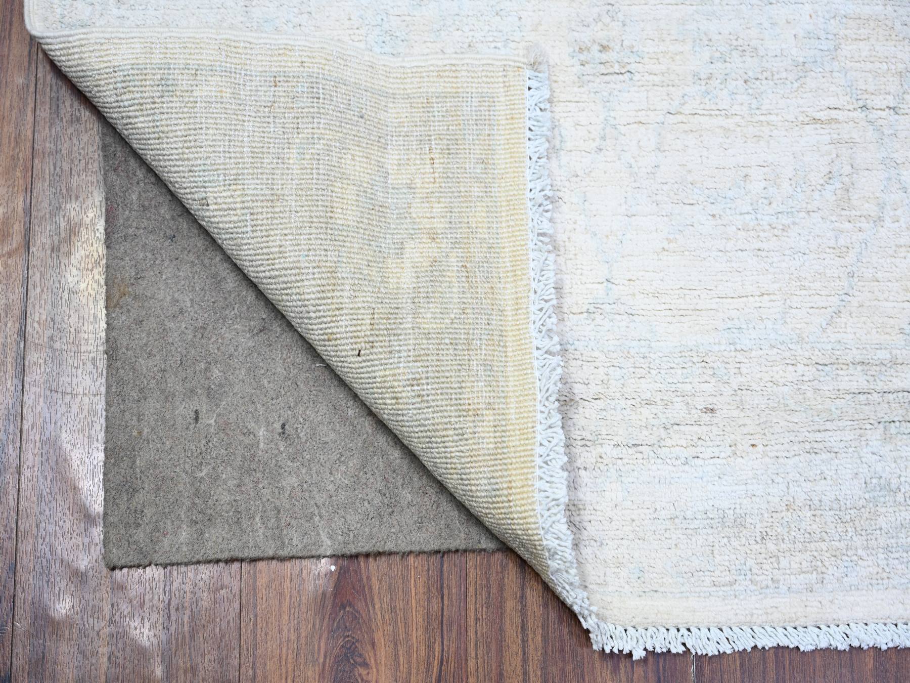 Peshawar Oushak hand-knotted wool runner in Ivory & Silver, 2'8" x 10'8" — SKU O074583 (view 2)
