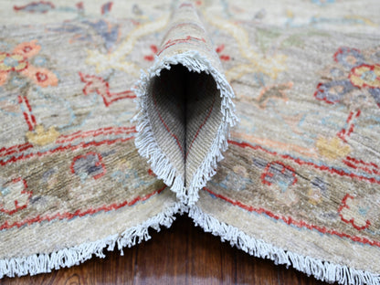 Mahal Oushak hand-knotted wool rug in Ivory & Gray, 7'10" x 7'11" — SKU O074596 (view 5)
